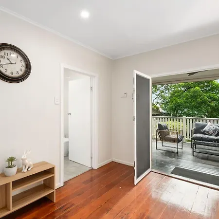 Stylish 4bedroom Outdoor Dining And Access * Brisbane