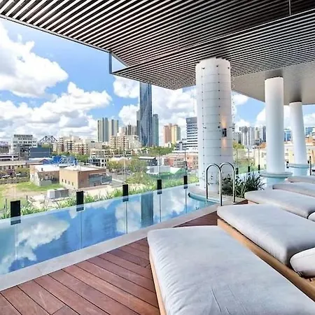 Horizon By Courtney Rogers - 2 Bedroom With Skyline Views, Parking, Heated Infinity Pool, Fitness Centre Brisbane