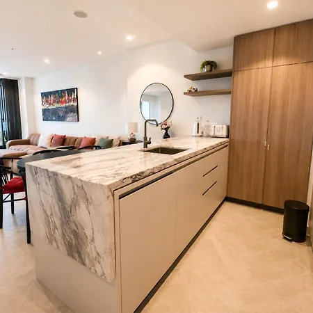 Queens Wharf Diamond Level 60, Sleep 5, 1 Carpark *