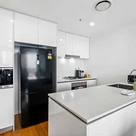 Capri - Free Secure Parking Apartment
