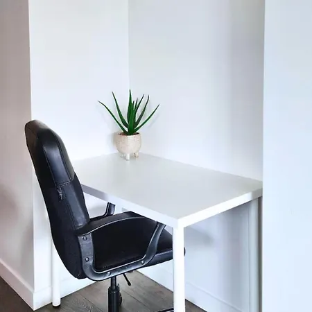 Apartment Comfy 1 Bedroom With Wifi And Parking Brisbane