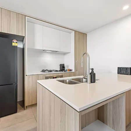 3br Family - King Beds, Parking & Views Brisbane