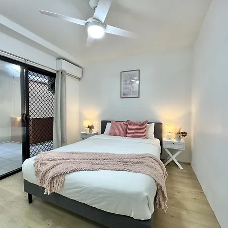 Prime Toowong 3br - Walk To Shops And Transport Apartment *