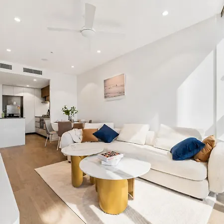Lv 20 Private Luxury On Queens Wharf Apartment