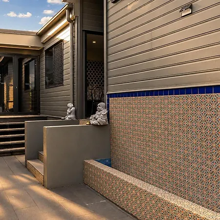 Spacious 4br Near Sunnybank With Modern Amenities *