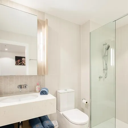 Stunning River View 2 br Casino Qw Brisbane