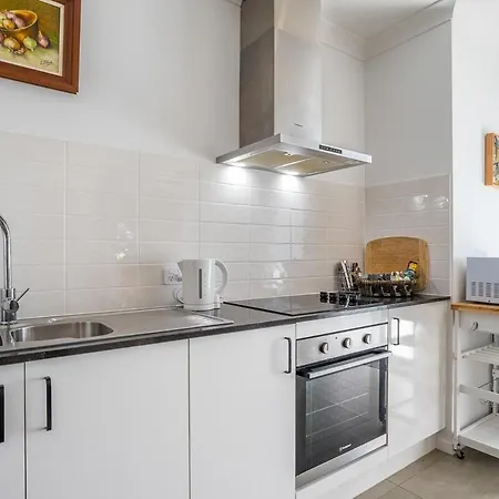 Brand New Stylish Tranquil & Self Check In * Brisbane