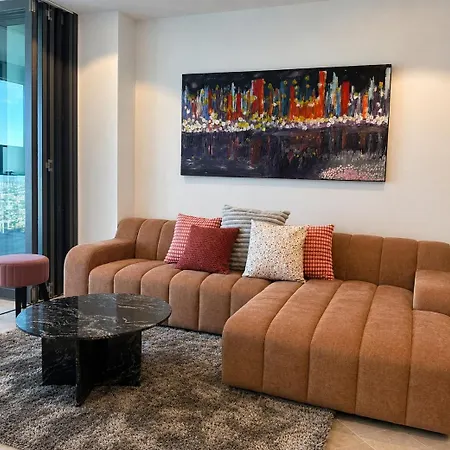 Queens Wharf Diamond Level 60, Sleep 5, 1 Carpark