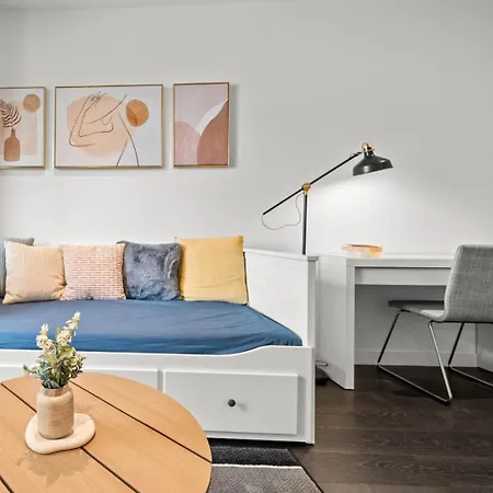 Kozyguru | Fortitude Valley | Stylish Pad * Brisbane