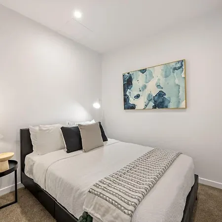 3br Family - King Beds, Parking & Views Apartment Brisbane