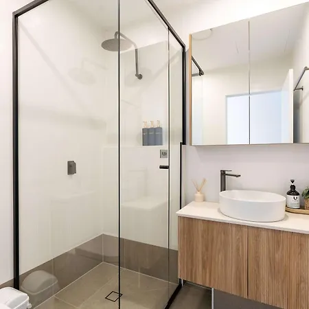 Premium 3br Floor With Parking, Ev Friendly & Views