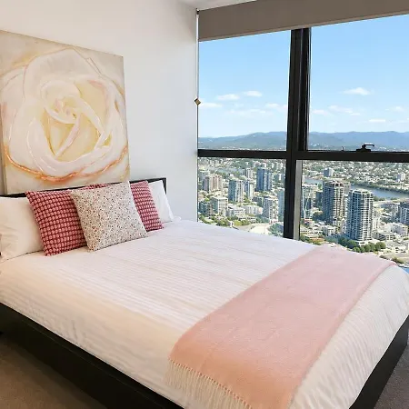 Queens Wharf Diamond Level 60, Sleep 5, 1 Carpark *