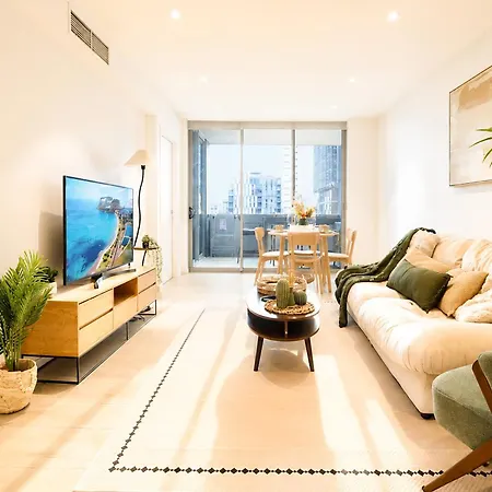 Boho Retreat - Walk To Gabba Stadium - Free Parking Apartment Brisbane