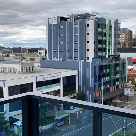 Comfy 1 Bedroom With Wifi And Parking * Brisbane