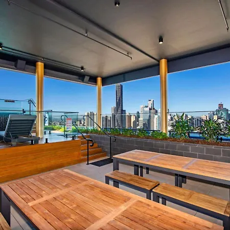 Apartment Comfy 1 Bedroom With Wifi And Parking *