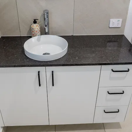 Brand New Stylish Tranquil & Self Check In