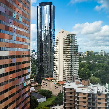 Queenswharf By Serain Residences Apartment