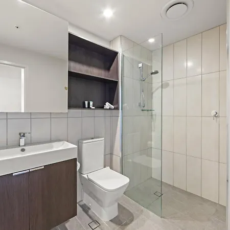 Apartment 1 Bedroom With Stunning Views Heart Of *