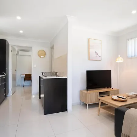 Apartment Smart Self Check-in - W Freney