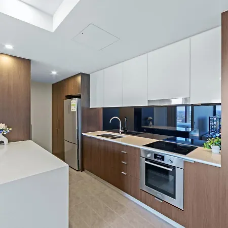 1 Bedroom With Stunning Views Heart Of Brisbane