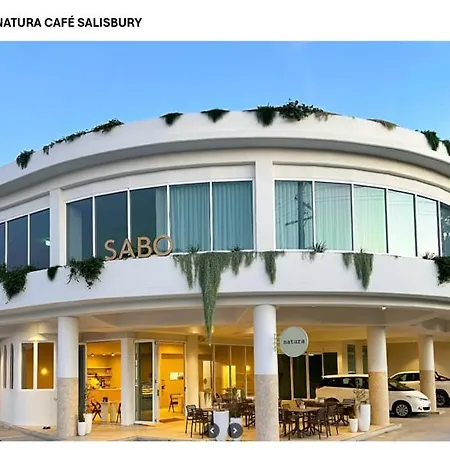 Apartment Brand New Stylish Tranquil & Self Check In *