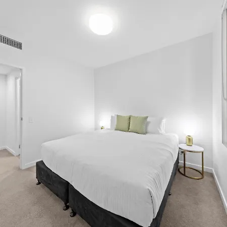 Elegant Retreat Arthouse 1br Brisbane