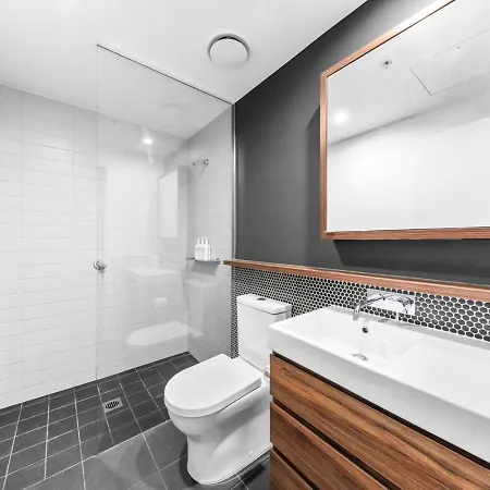 Serene 1br Escape In South Apartment Brisbane