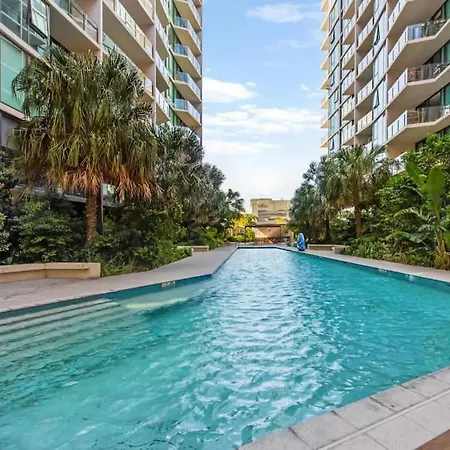 Laguna - Free Park Pool & Gym