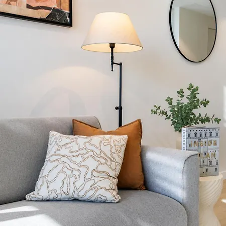 1br In Queen's Wharf Lv 29 With Sofa Bed And Carpark Apartment