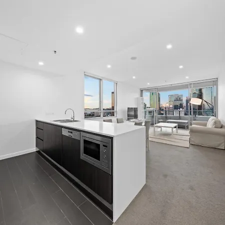 Dreamy 2br Escape Framed By And Art Apartment