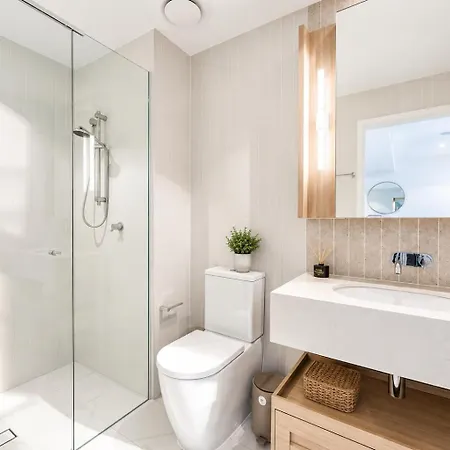1br In Queen's Wharf Lv 29 With Sofa Bed And Carpark * Brisbane