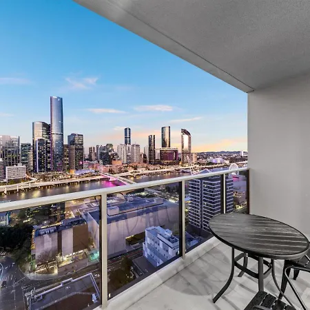 Apartment Breeze At Lucid 1br Getaway Brisbane
