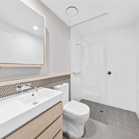 Apartment Soft Glow Serene Lucid 2br Brisbane