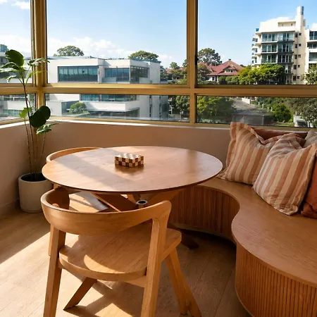Glen Eagles Apartment