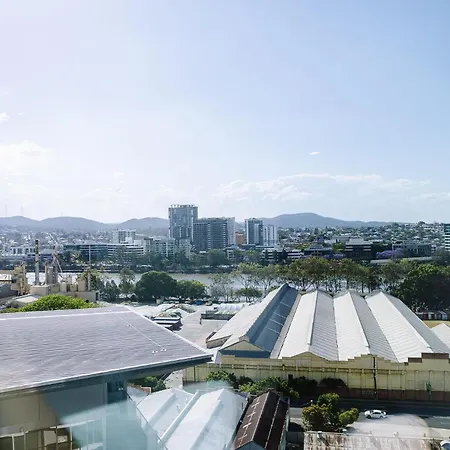 Apartment Twin Retreat With Views @ One