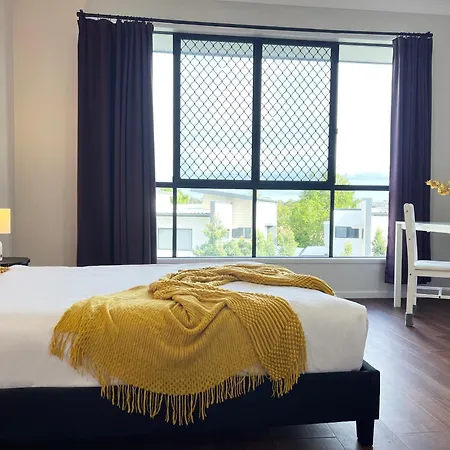 Homestay 310a Maple House - Ensuite In Coopers Plains *