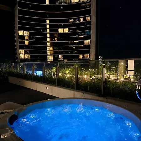 Luxury Riverfront Level 38 Queen's Wharf Tower * Brisbane