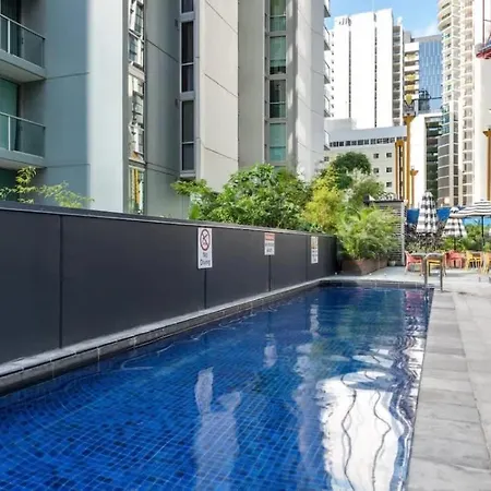 Apartment Modern On Mary 1 Bedroom, 1 Bathroom, 1 Car, Views!