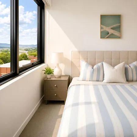Apartment Milton Oasis Level 16- Luxury Near Milton Station Brisbane