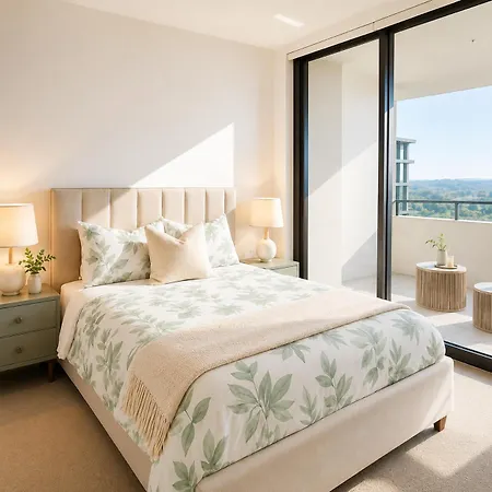 Milton Oasis Level 16- Luxury Near Milton Station Apartment Brisbane
