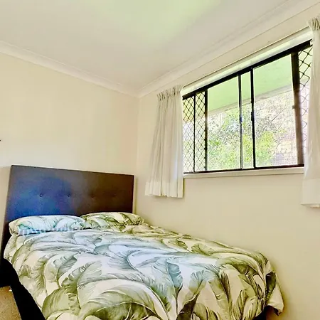 Walk To Market Square And Garden City! Macgregor *