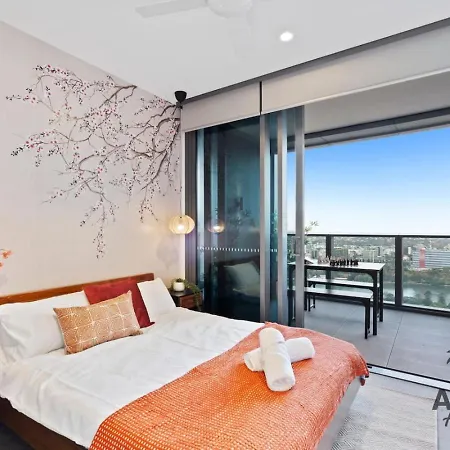 Tokyo Calm Elegant Cbd Escape At Queen's Wharf