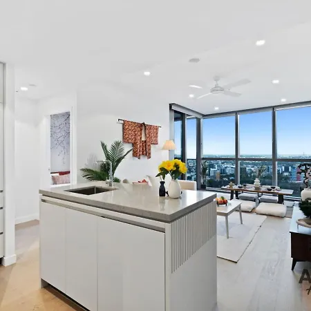 Tokyo Calm Elegant Cbd Escape At Queen's Wharf Apartment
