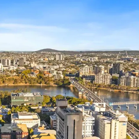 Tokyo Calm Elegant Cbd Escape At Queen's Wharf
