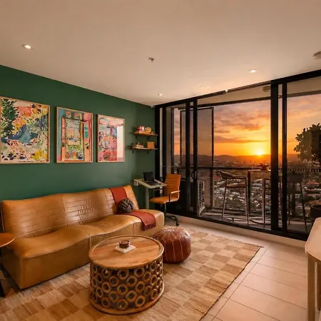 The Valley Vibe That View * Brisbane