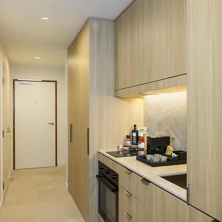 Hotel Adina Chermside