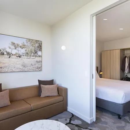 Adina Chermside 4*