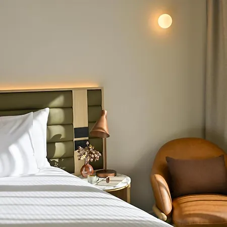 Hotel Adina Chermside 4*