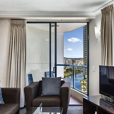 Two-bedroom Escape I Mantra On Queen