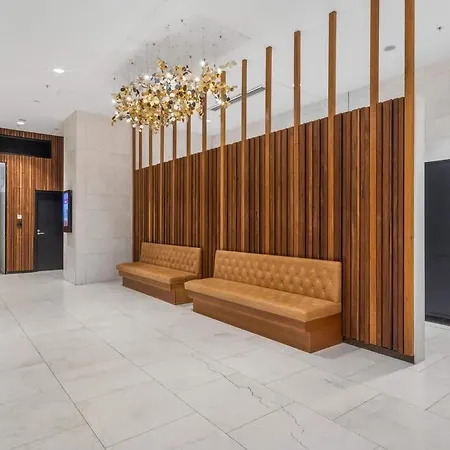 With Pool, Gym And Secure Car Space * Brisbane